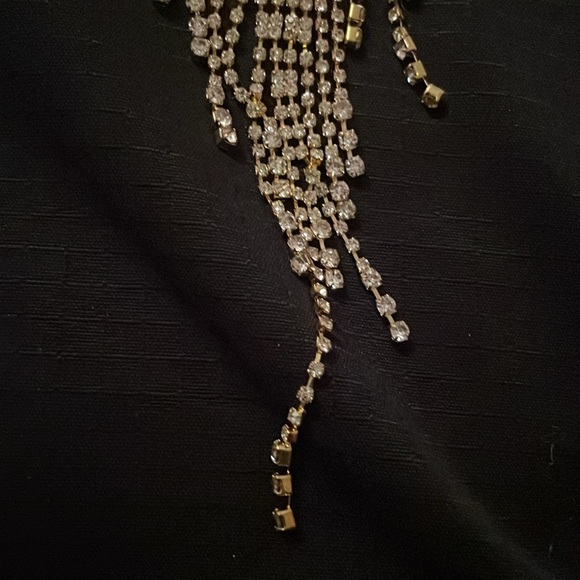 Necklace Costume Jewelry - Picture 4 of 4